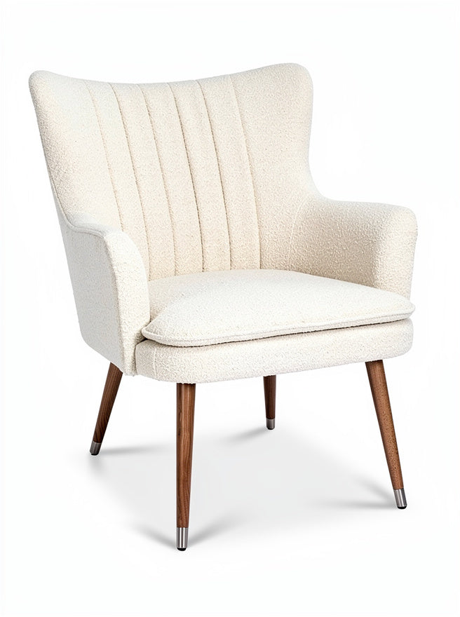 Technische Titel: "Stijlvolle Beige Fauteuil met Houten Poten en Gestreept Ontwerp"